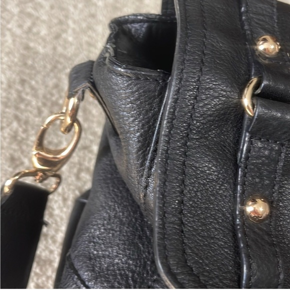 Danier Black Leather Satchel Purse Bag Crossbody Strap - Picture 5 of 16